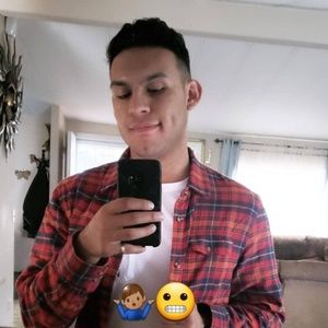 Meet your Posher, Eduardo